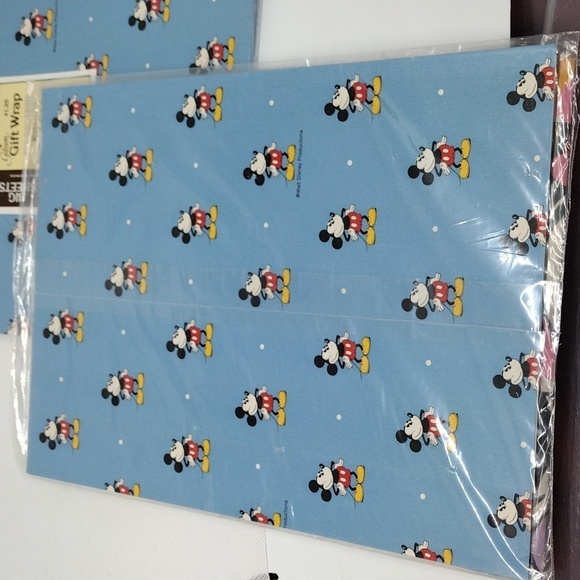 Vintage Gibson Mickey and‎ Minnie Mouse Wrapping Paper 3 Packs - Picture 6 of 6